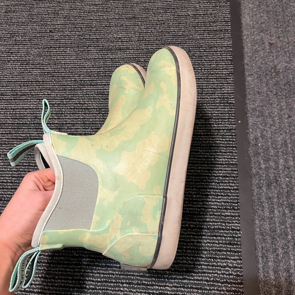 HUK Deck Boots